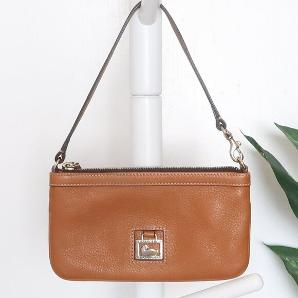 Dooney and Bourke Tan / Brown Leather Wristlet, Handbag, Purse, Wallet - Picture 2 of 13